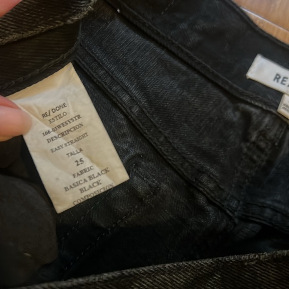 RE/DONE Easy Straight Denim in Black Vein Wash - Picture 6 of 6